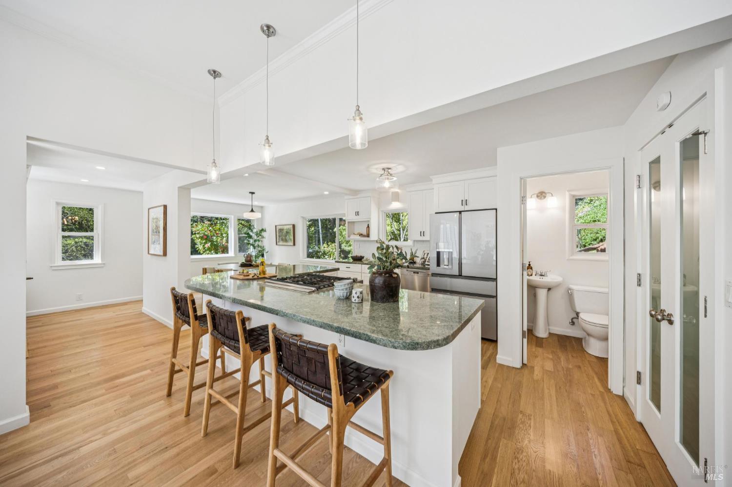 334 Blithedale Avenue W