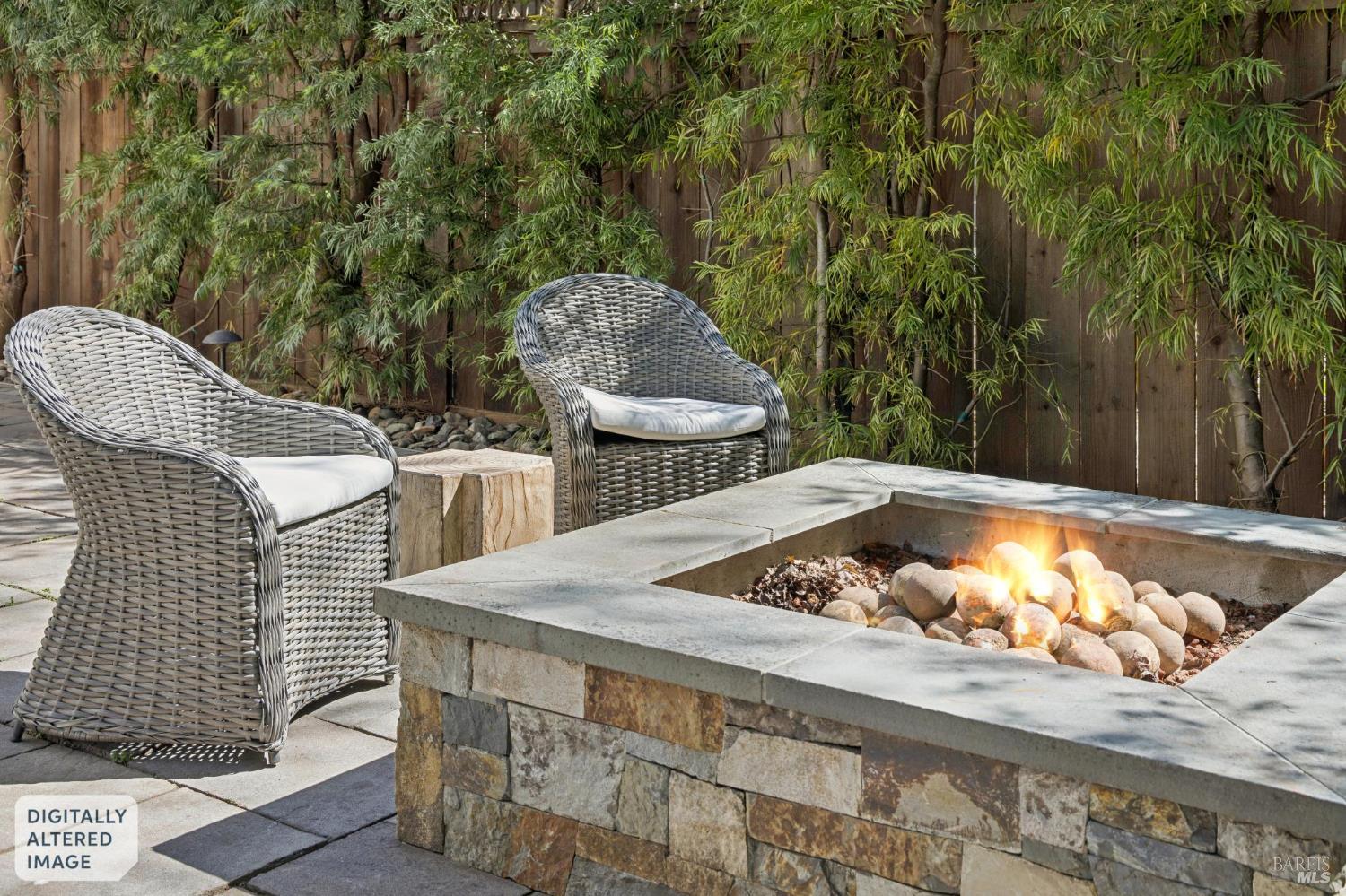 334 Blithedale Avenue W