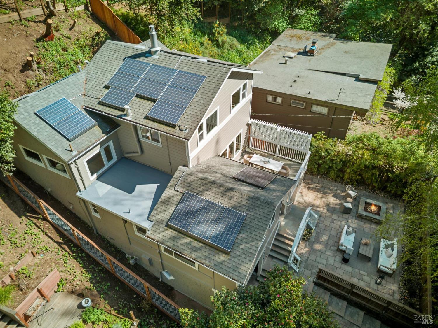 334 Blithedale Avenue W