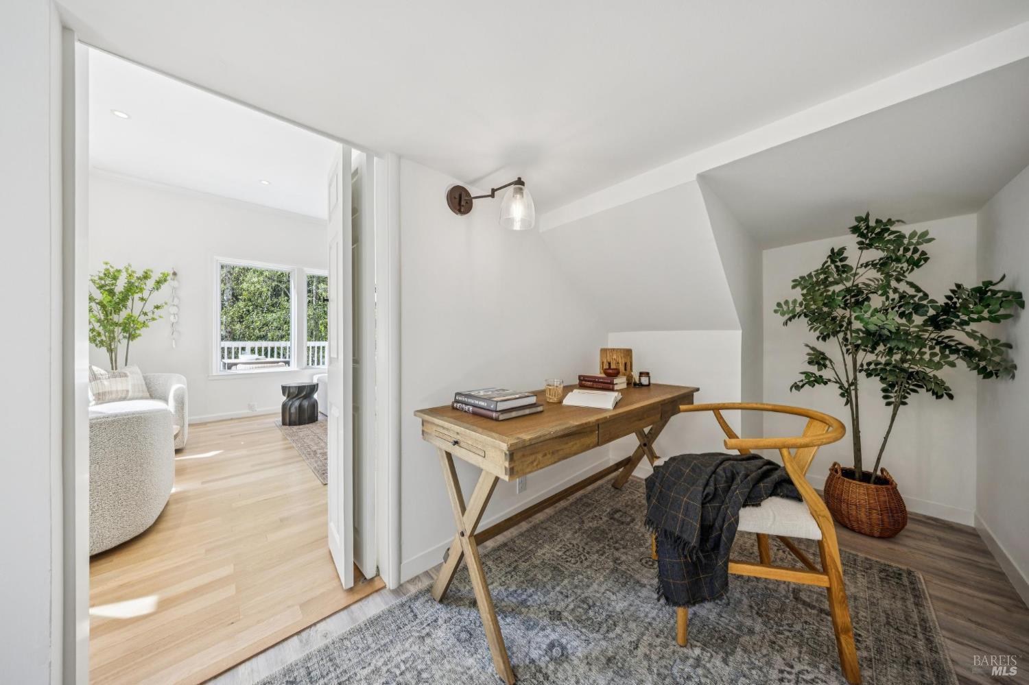 334 Blithedale Avenue W