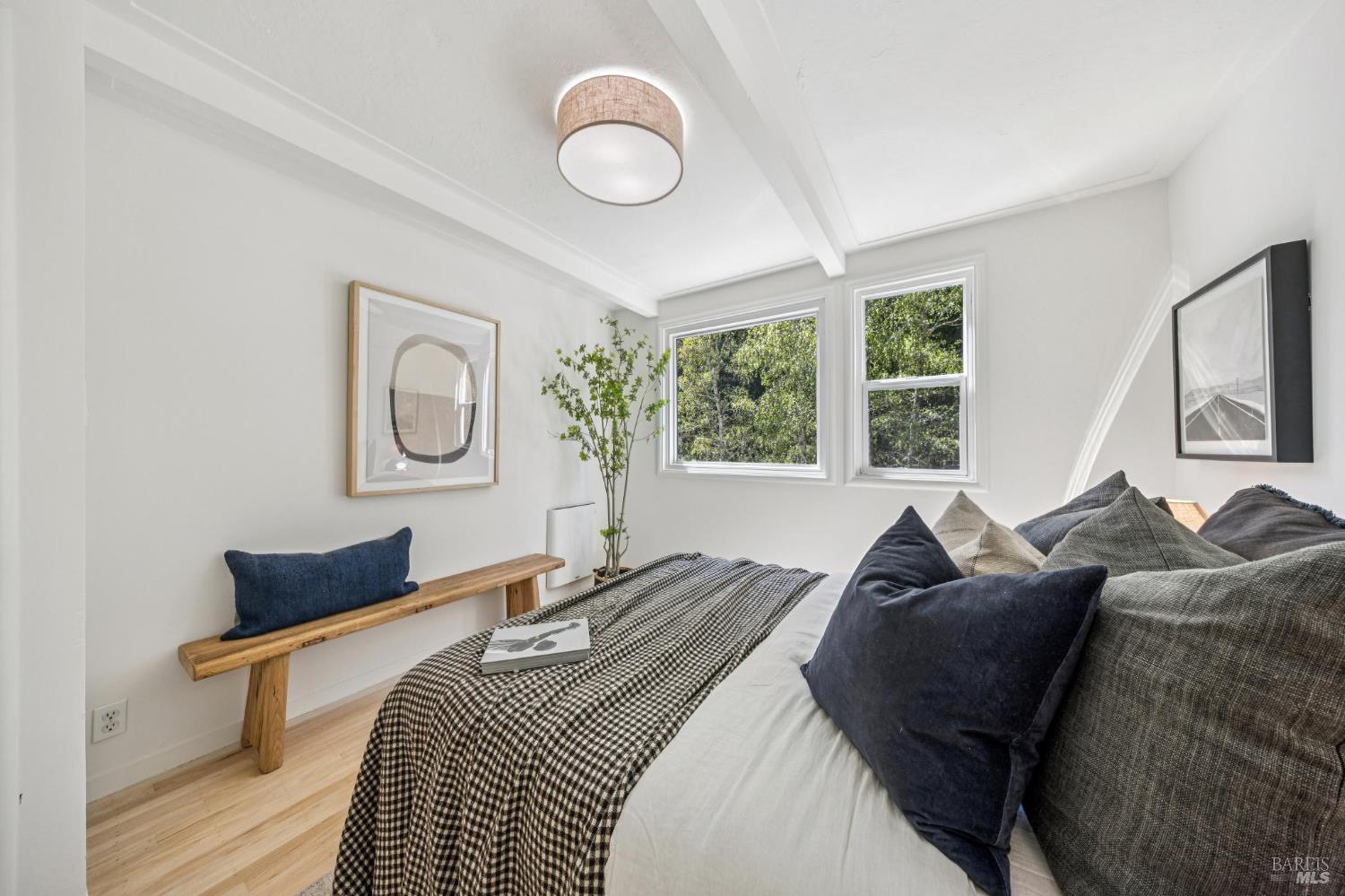 334 Blithedale Avenue W