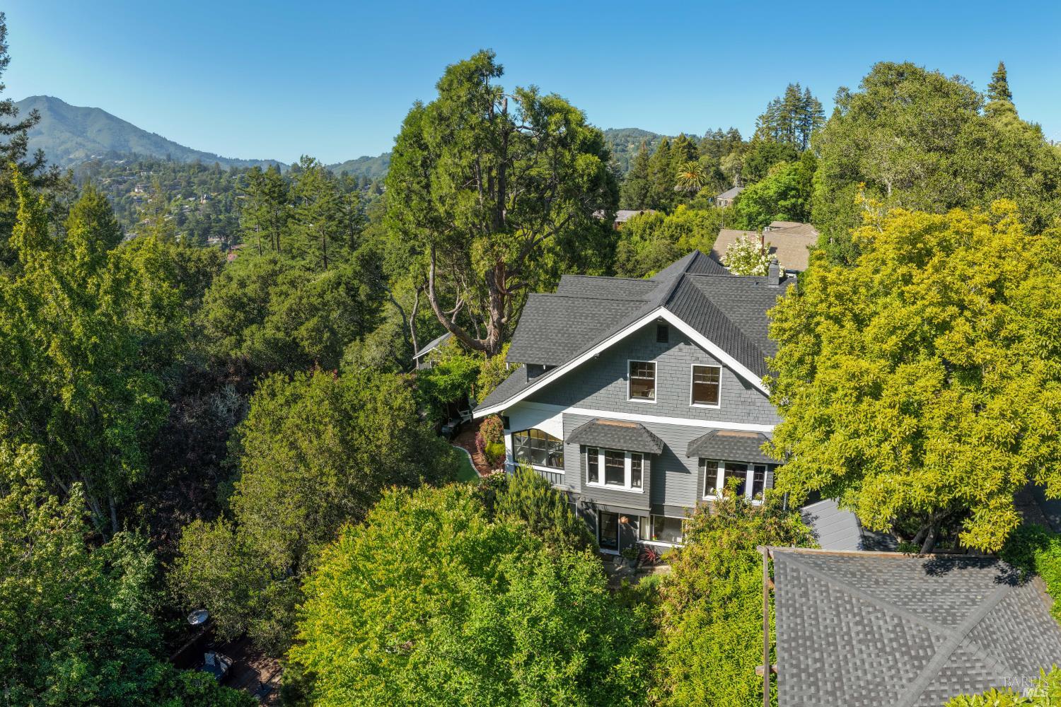 183 Molino Avenue