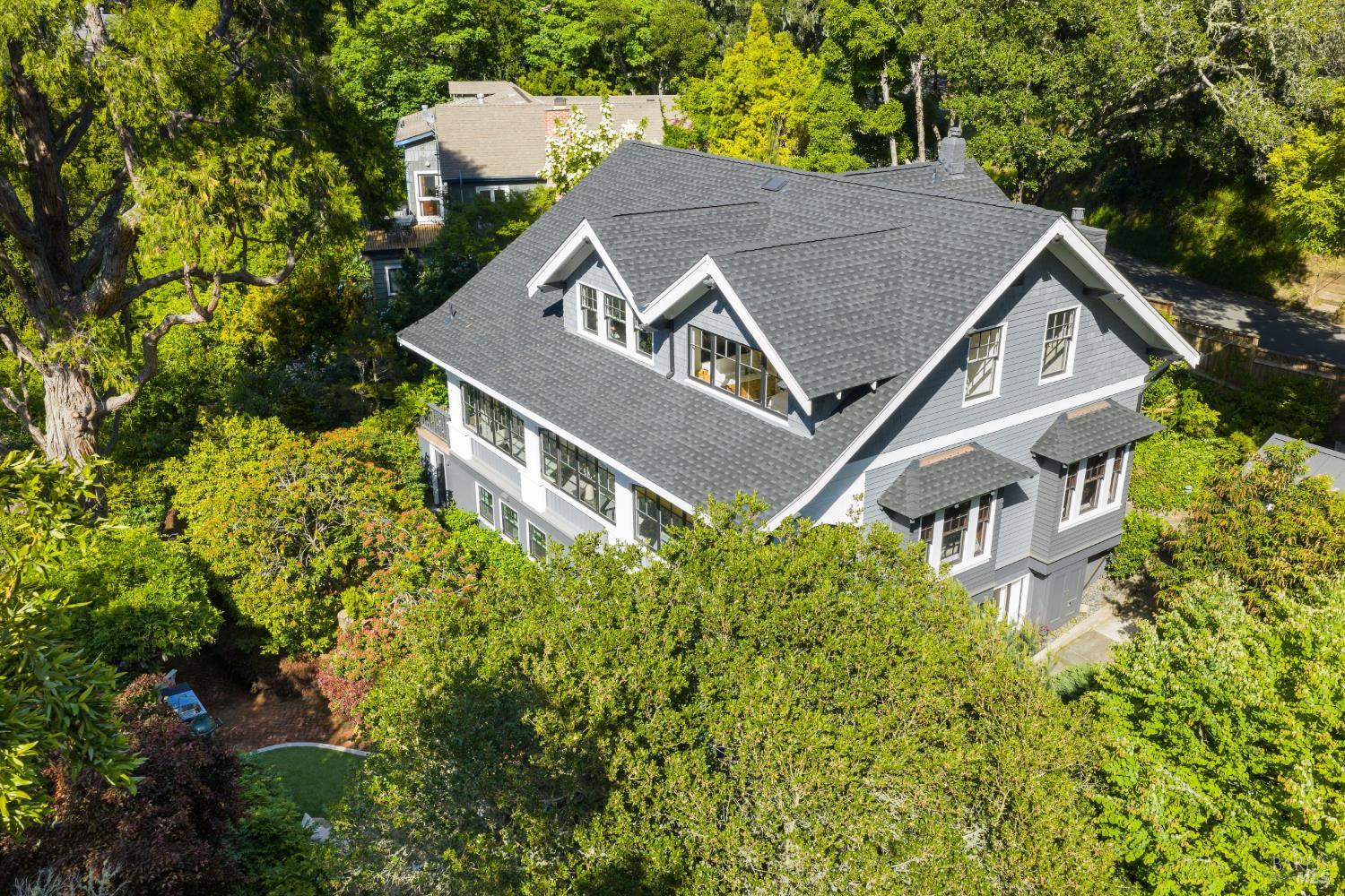 183 Molino Avenue