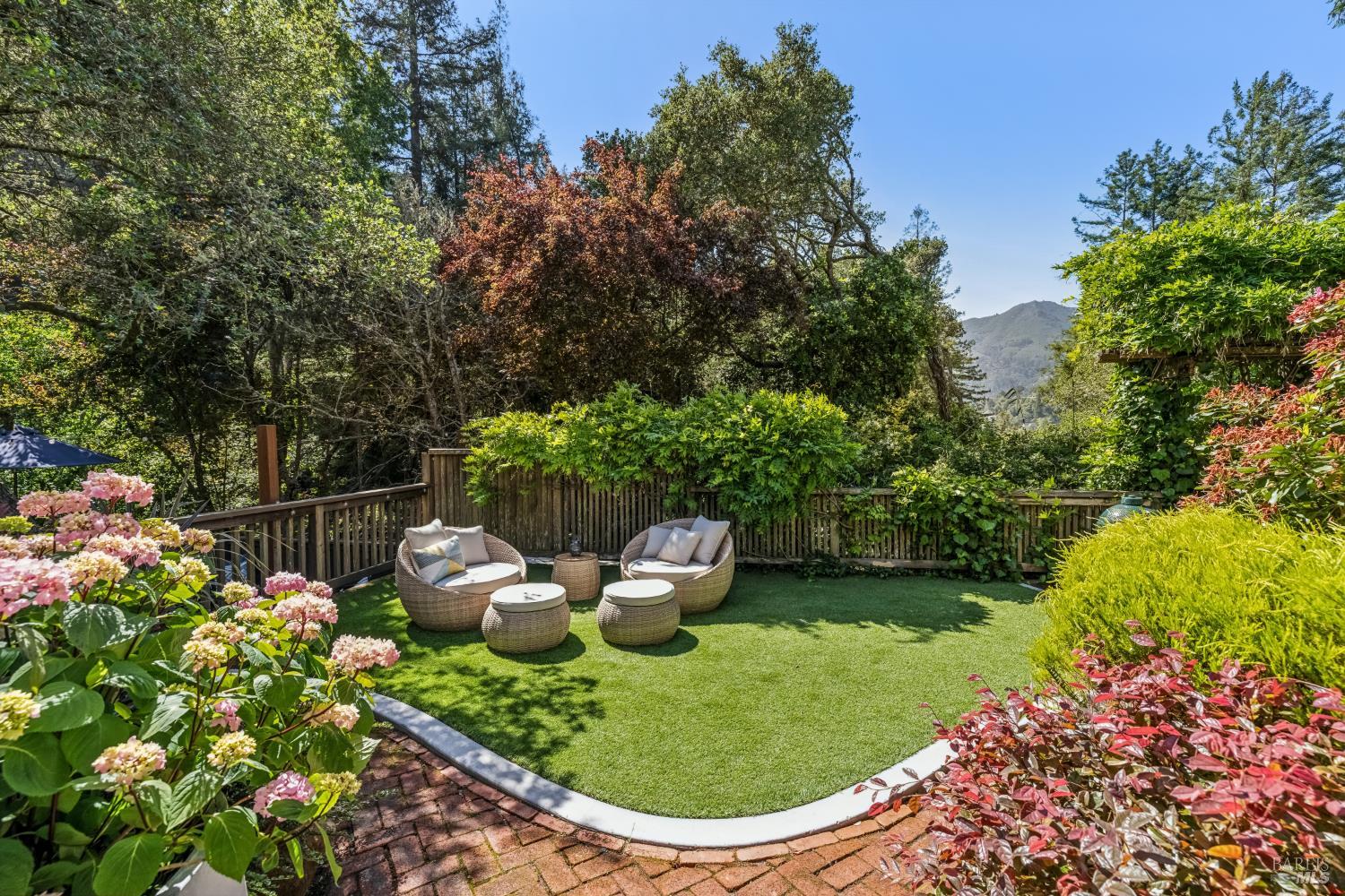 183 Molino Avenue