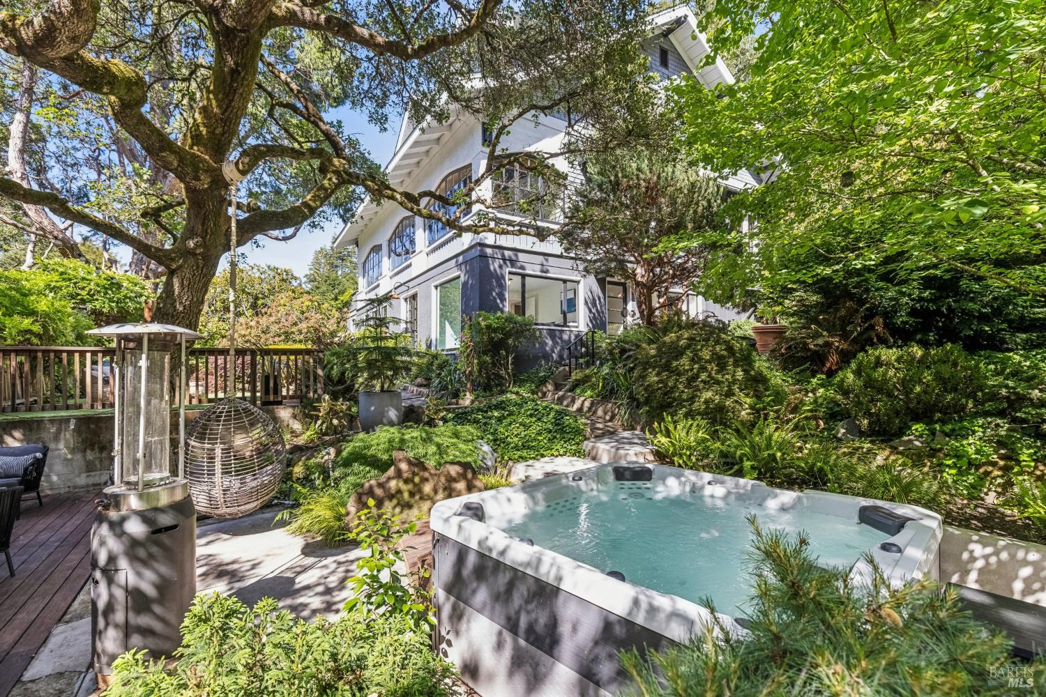 183 Molino Avenue
