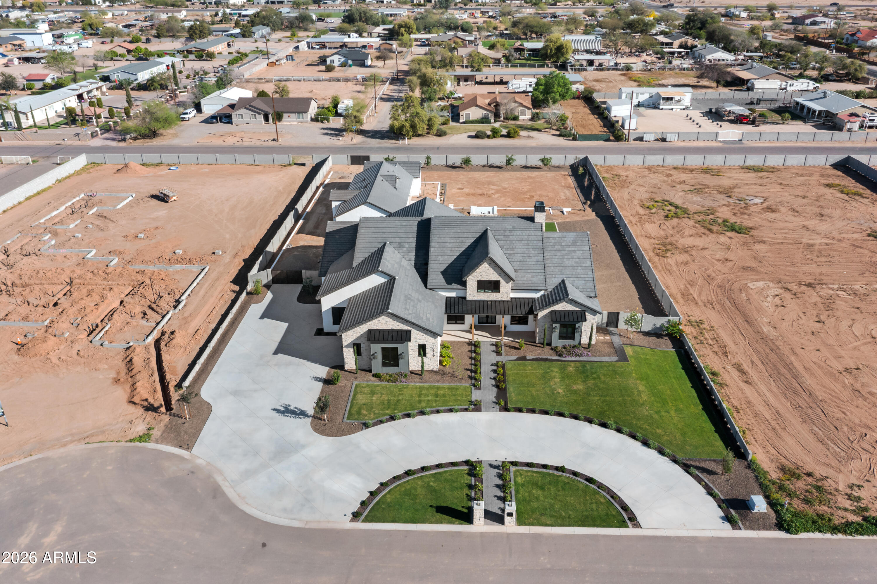19912 E KARSTEN Drive