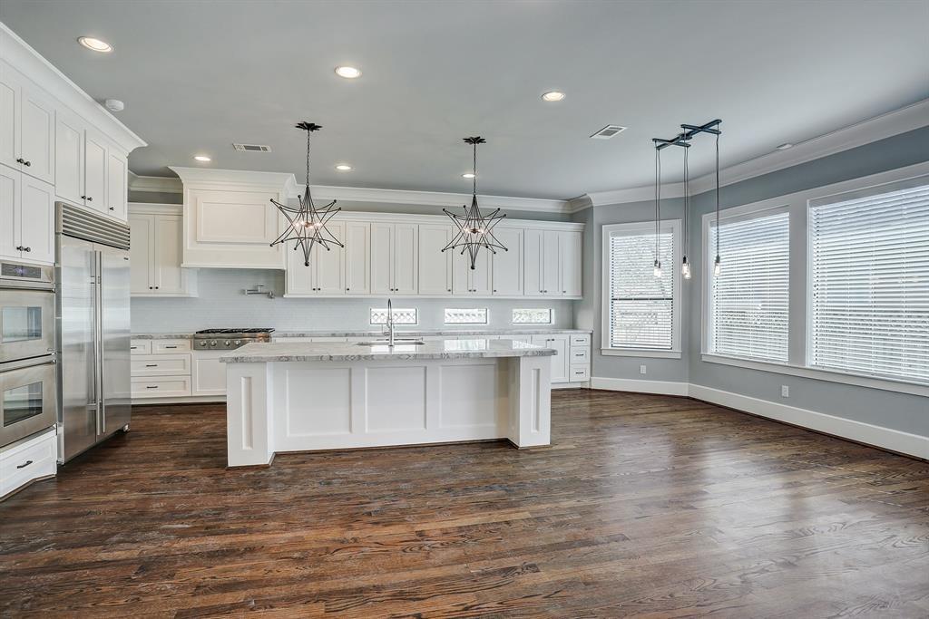 8015 Serenity Court