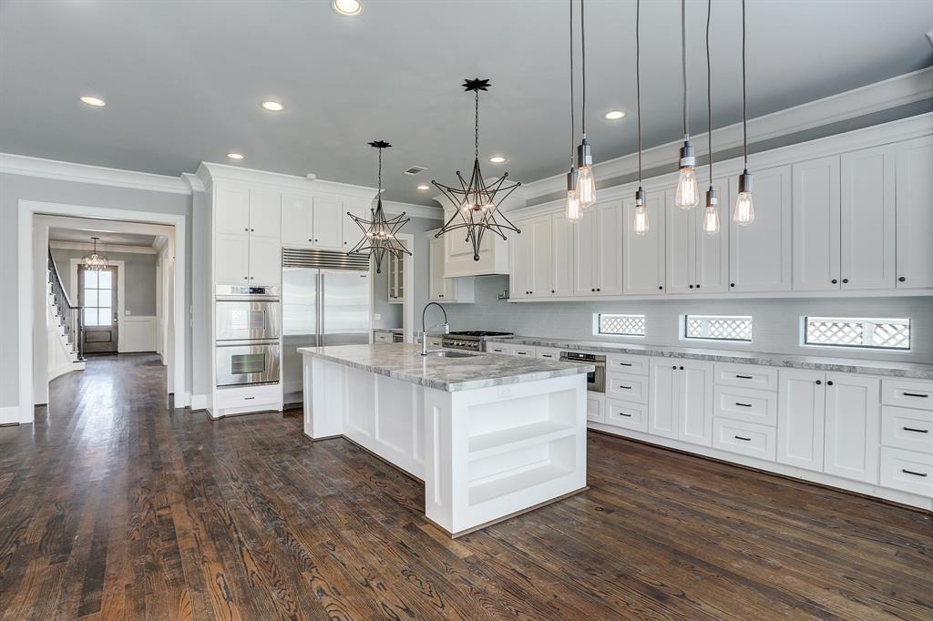 8015 Serenity Court
