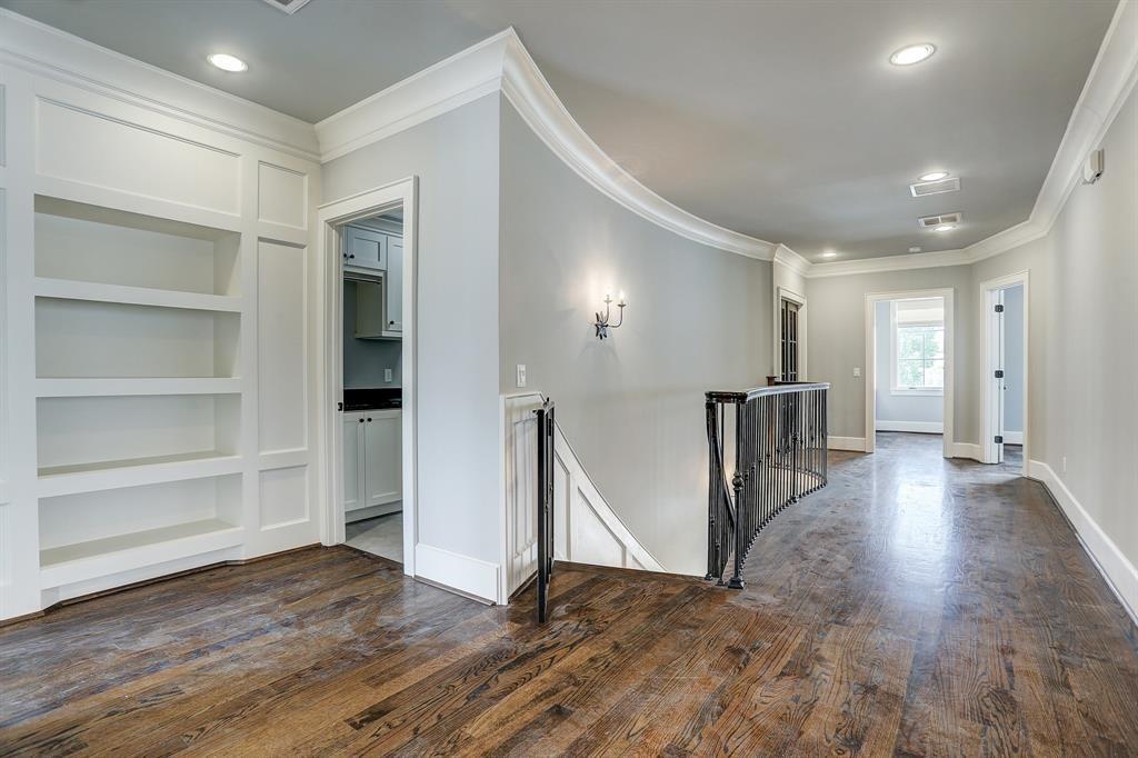 8015 Serenity Court
