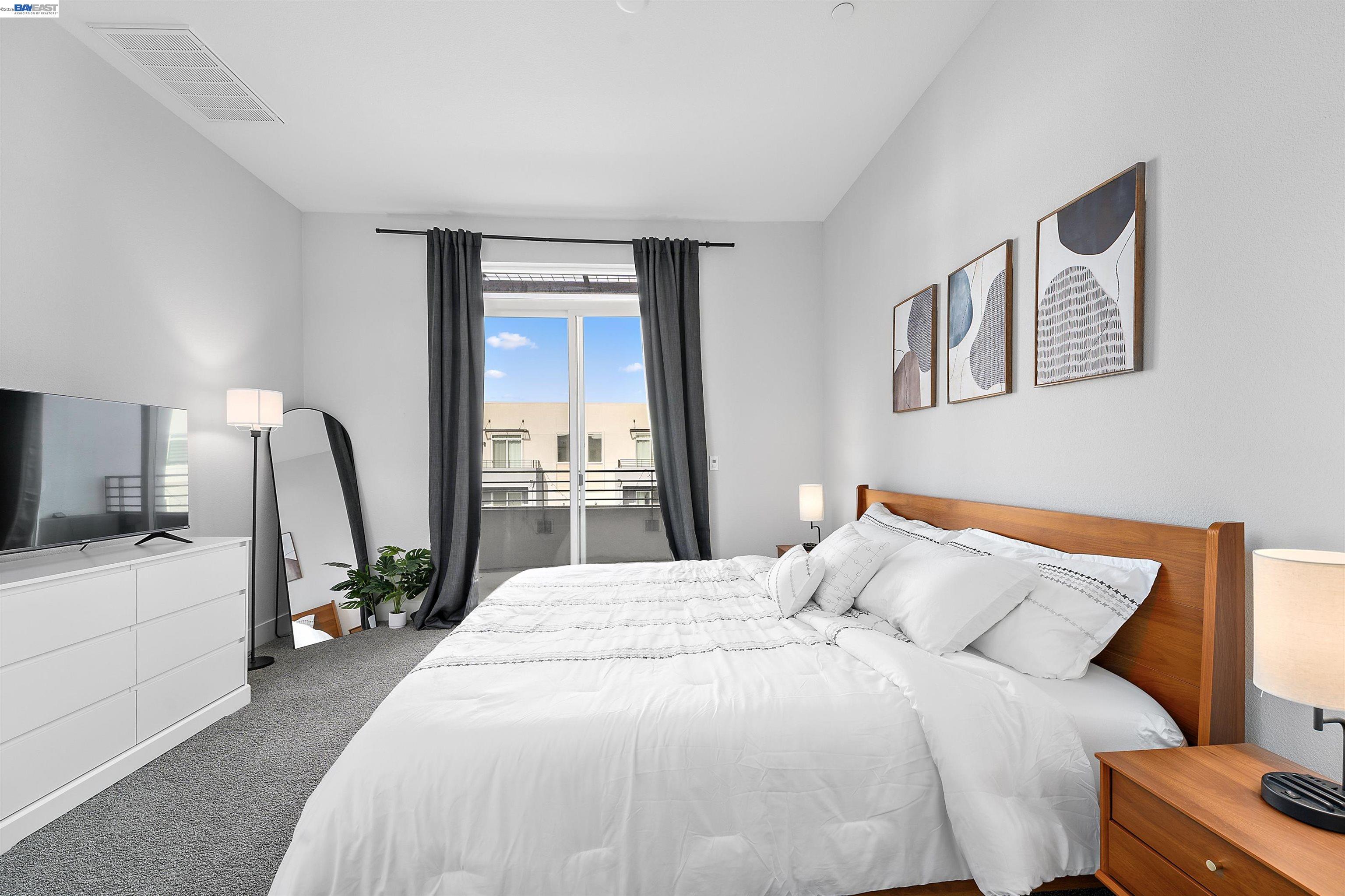 538 Martin Mariner Avenue