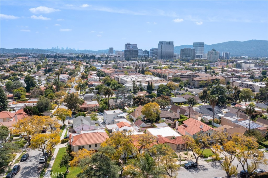 434 E Randolph Street