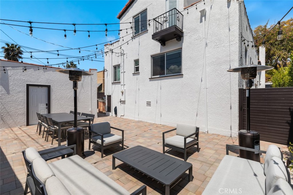 434 E Randolph Street