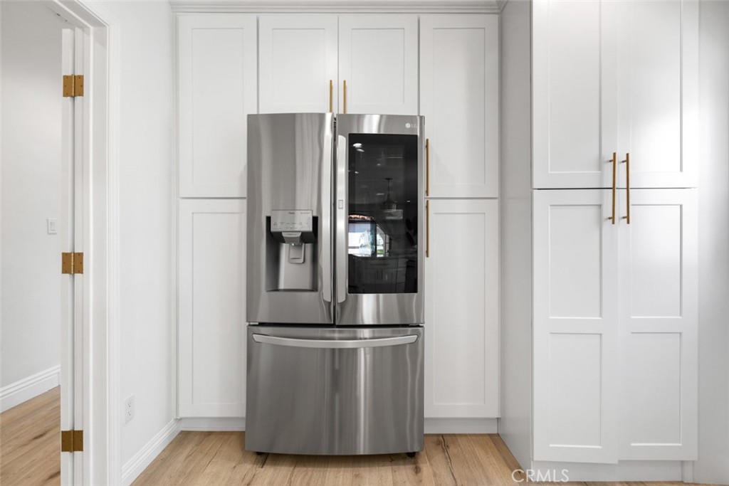 434 E Randolph Street