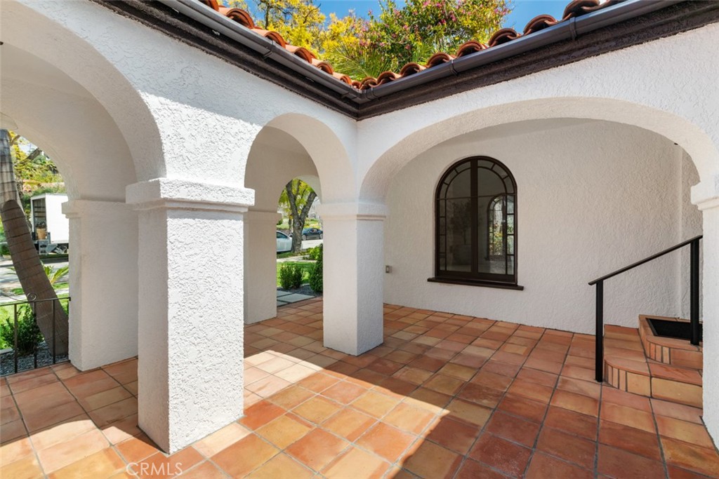 434 E Randolph Street