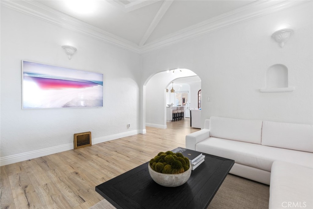 434 E Randolph Street