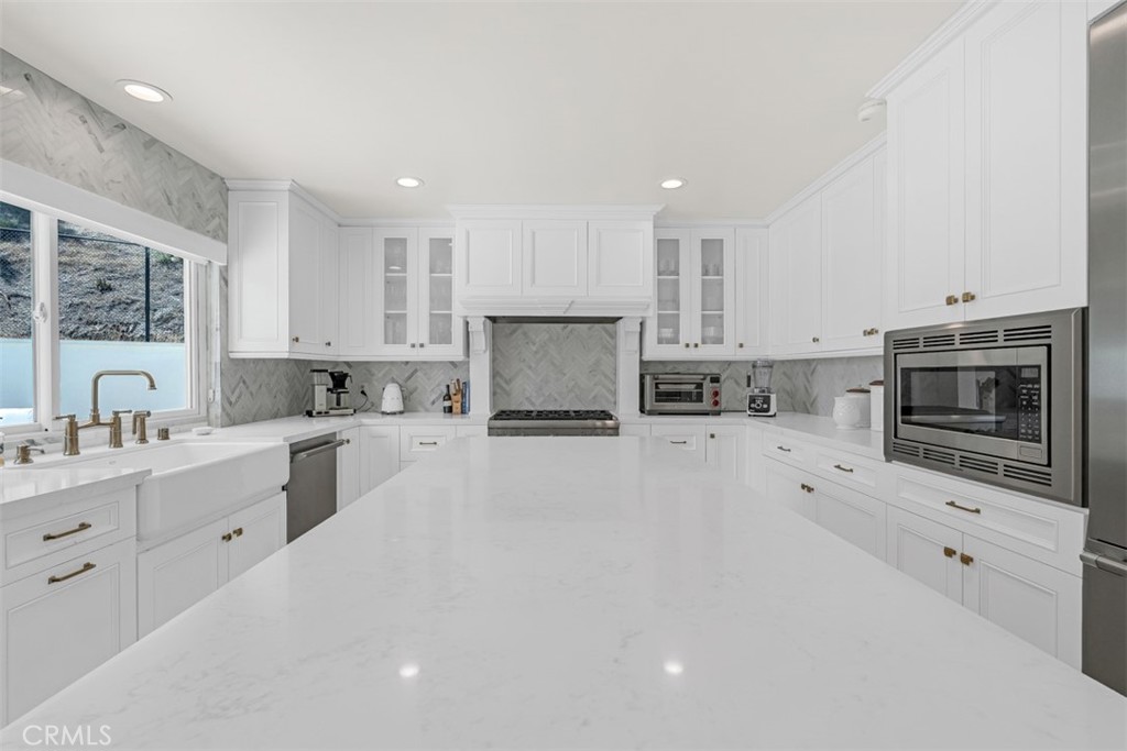 2056 Dublin Drive