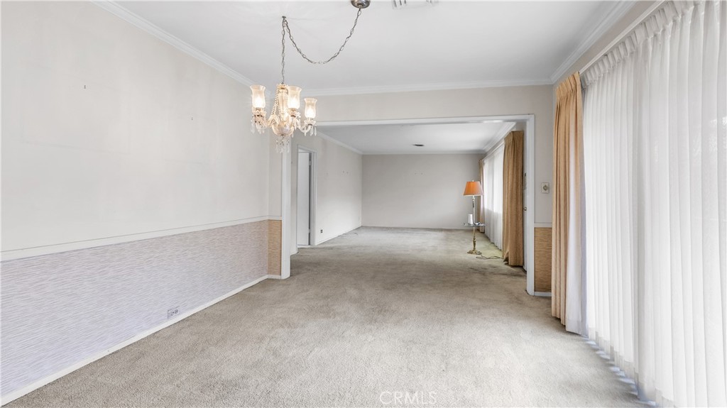 1317 N Brand