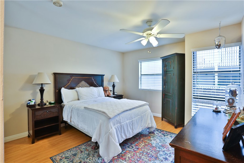 360 S Los Robles Avenue 6