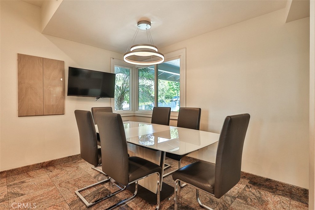 11520 Duque