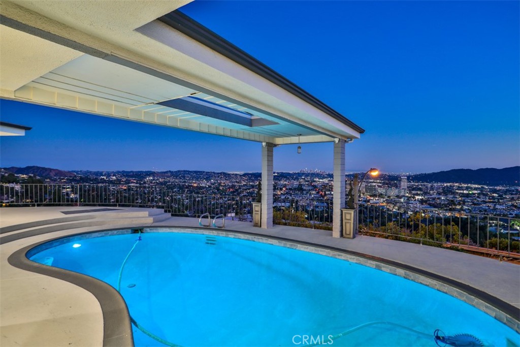 1740 Cielito Drive