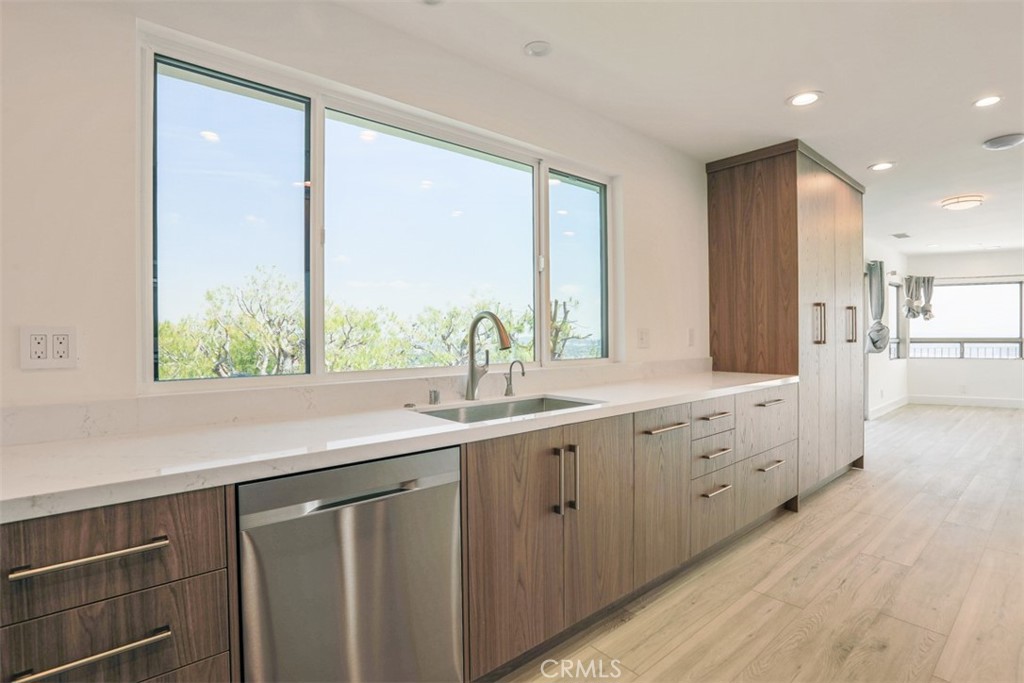 1740 Cielito Drive