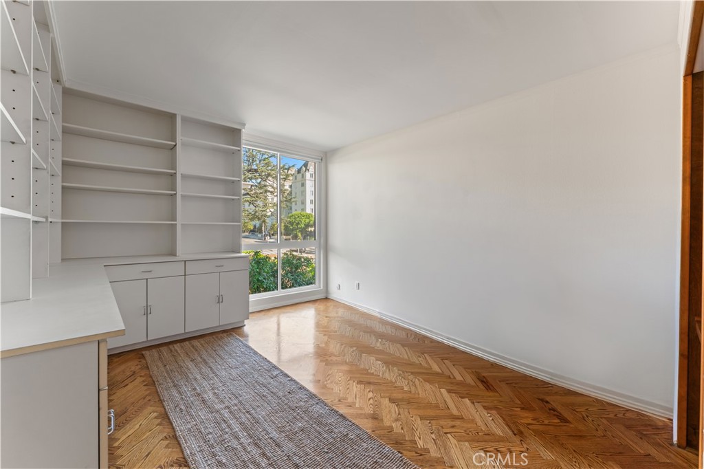 1351 N Crescent Heights 308