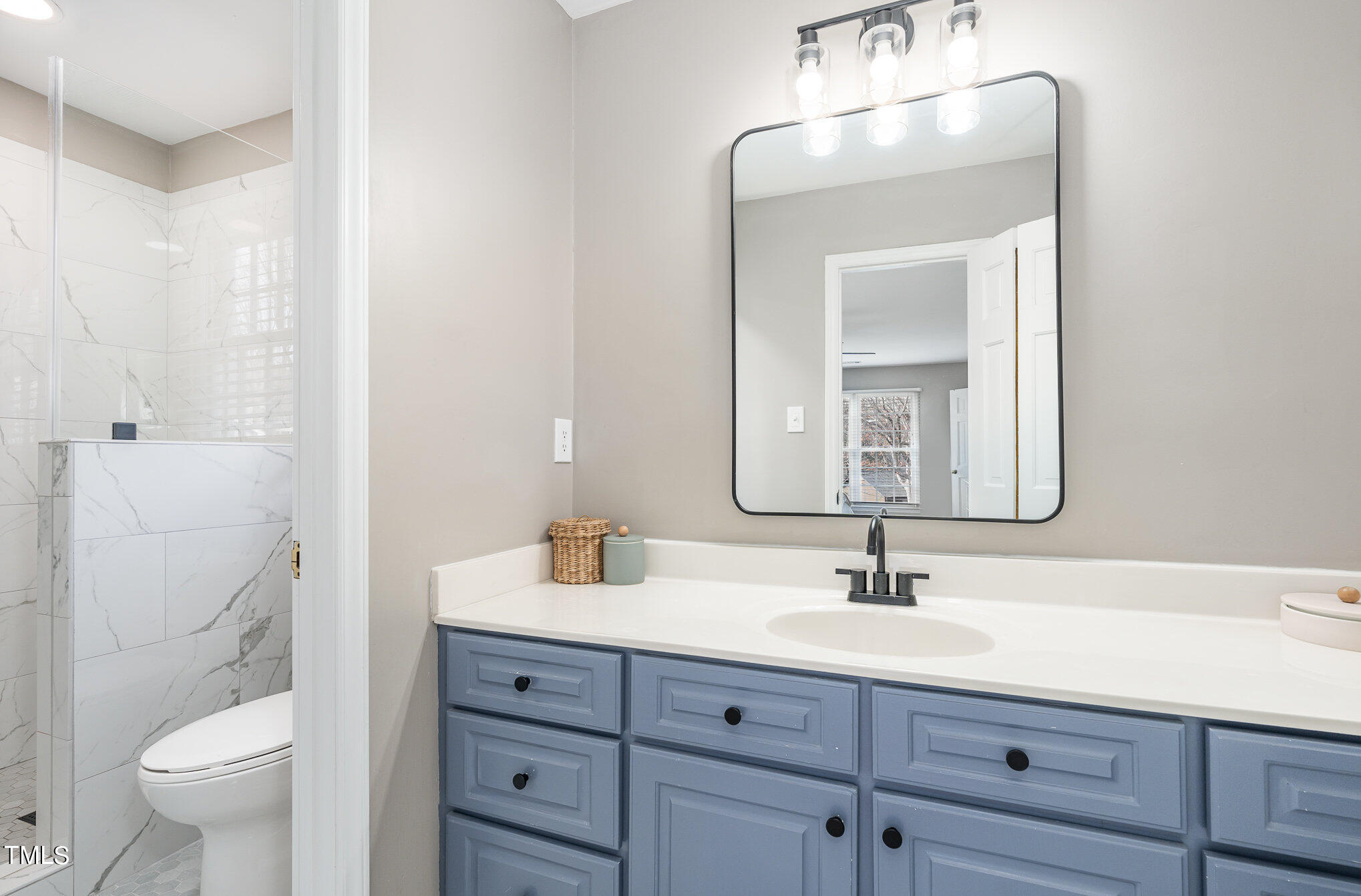 7301 Old Hundred Road