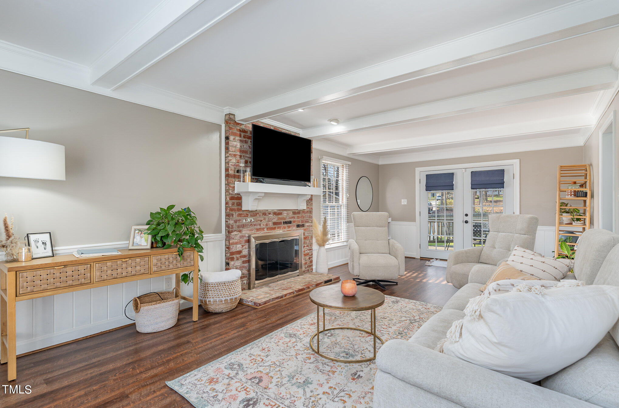 7301 Old Hundred Road