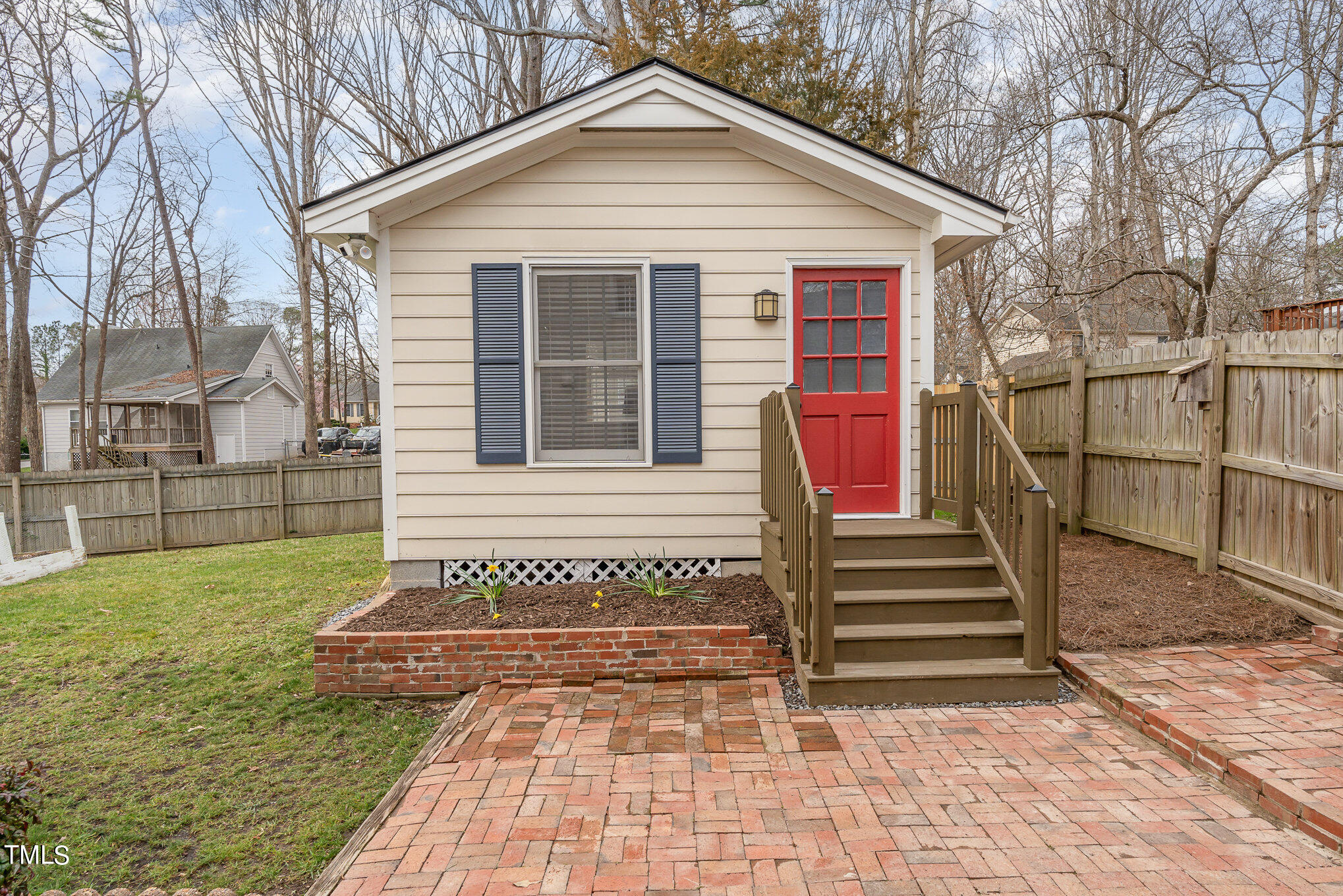 7301 Old Hundred Road