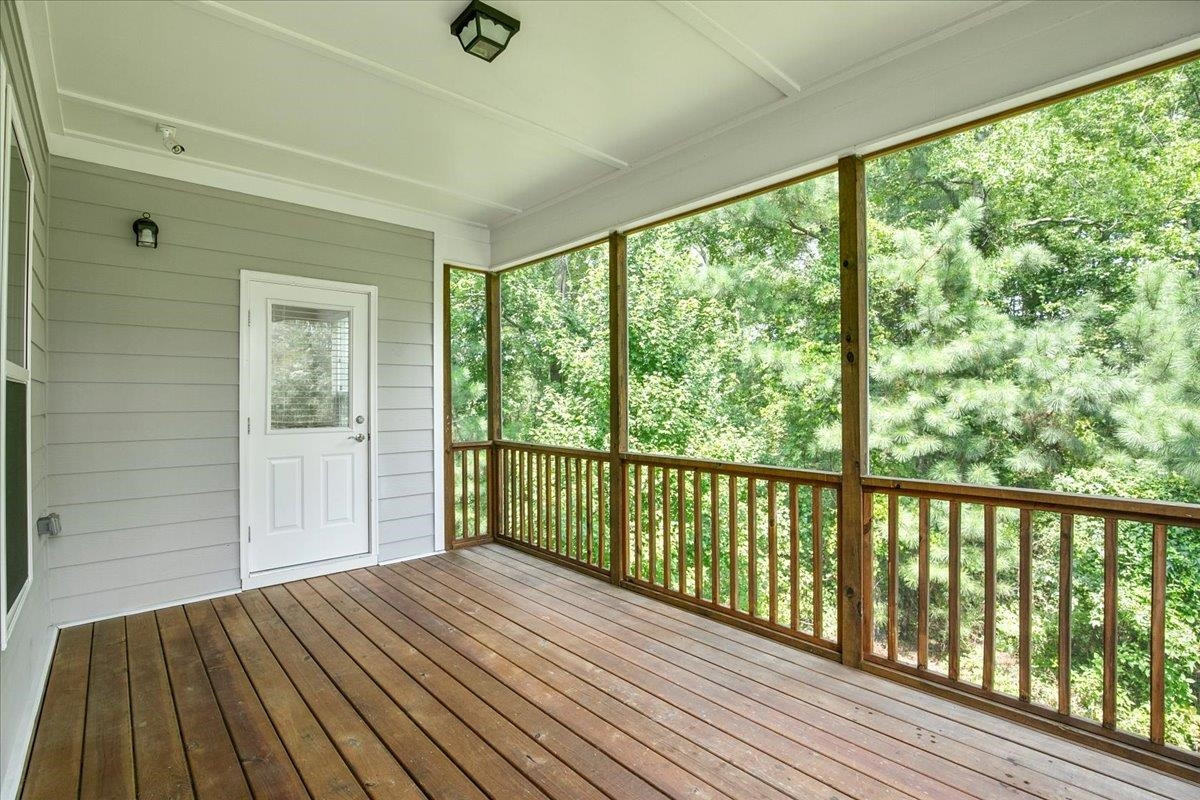 813 Cozy Oak Avenue
