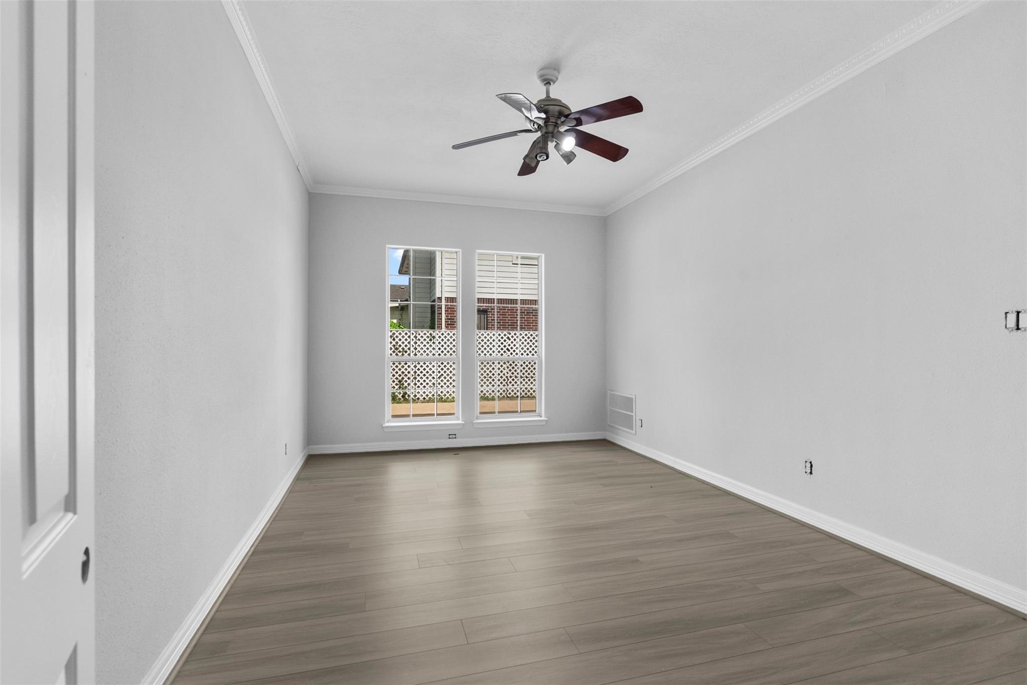 13918 Sunset View Drive