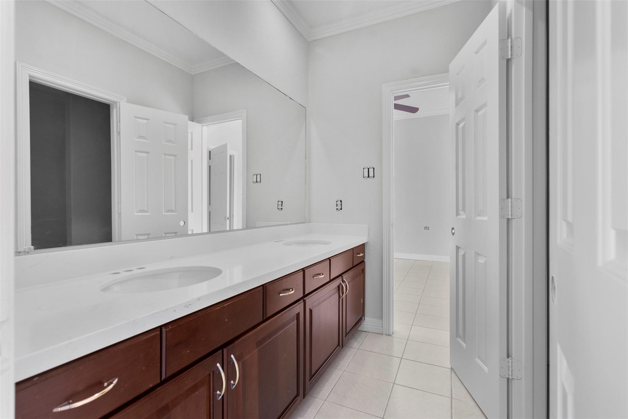 13918 Sunset View Drive
