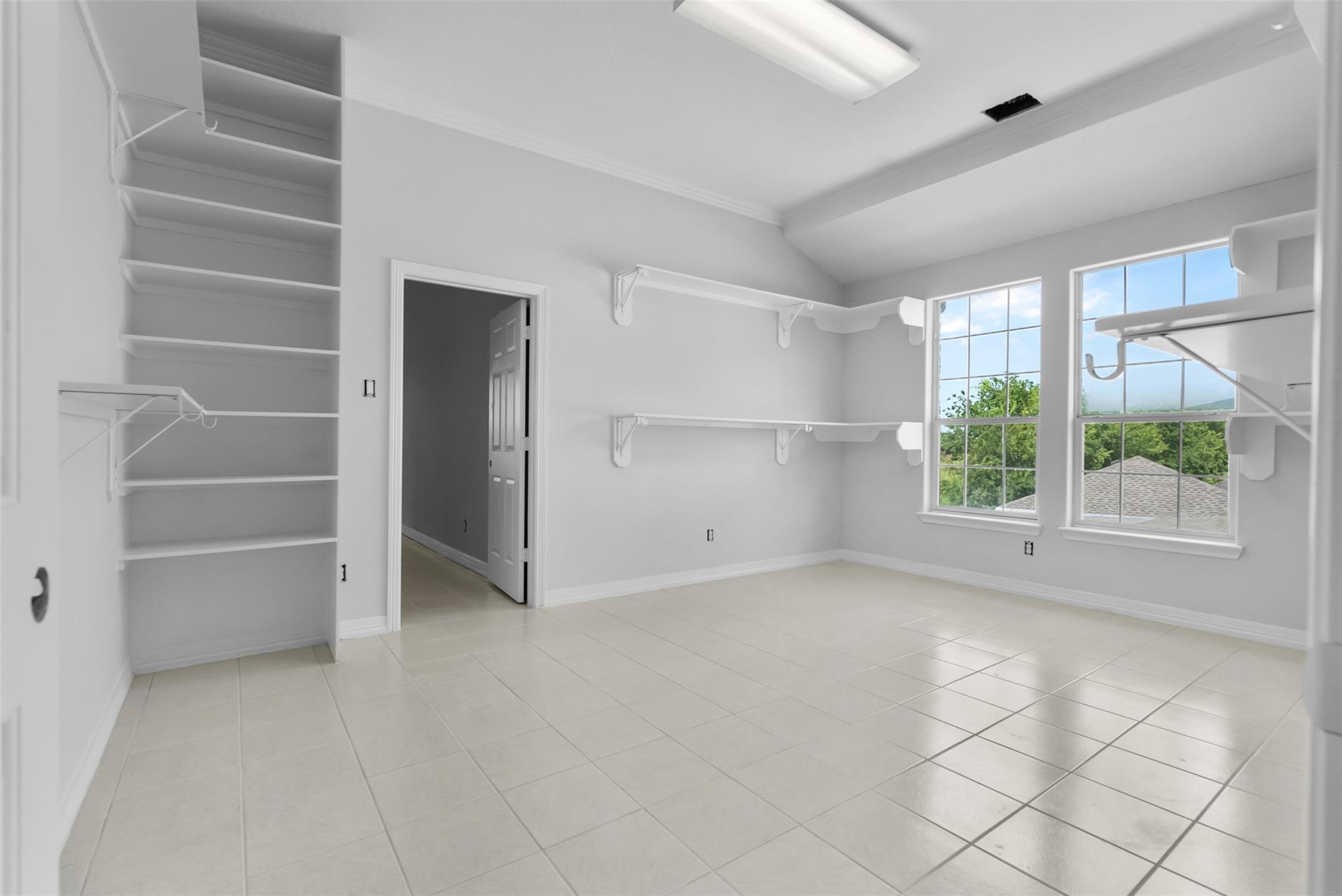 13918 Sunset View Drive