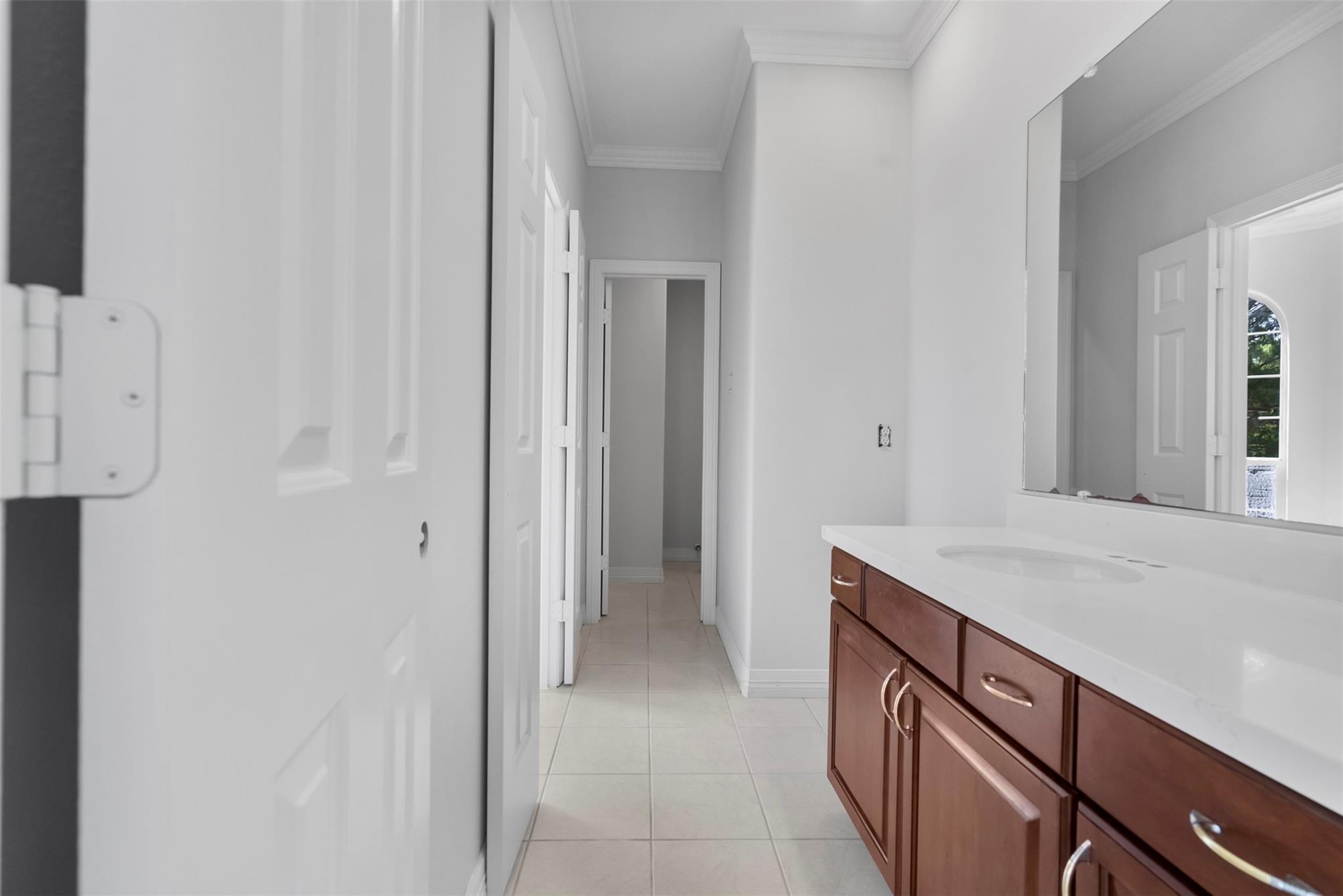 13918 Sunset View Drive