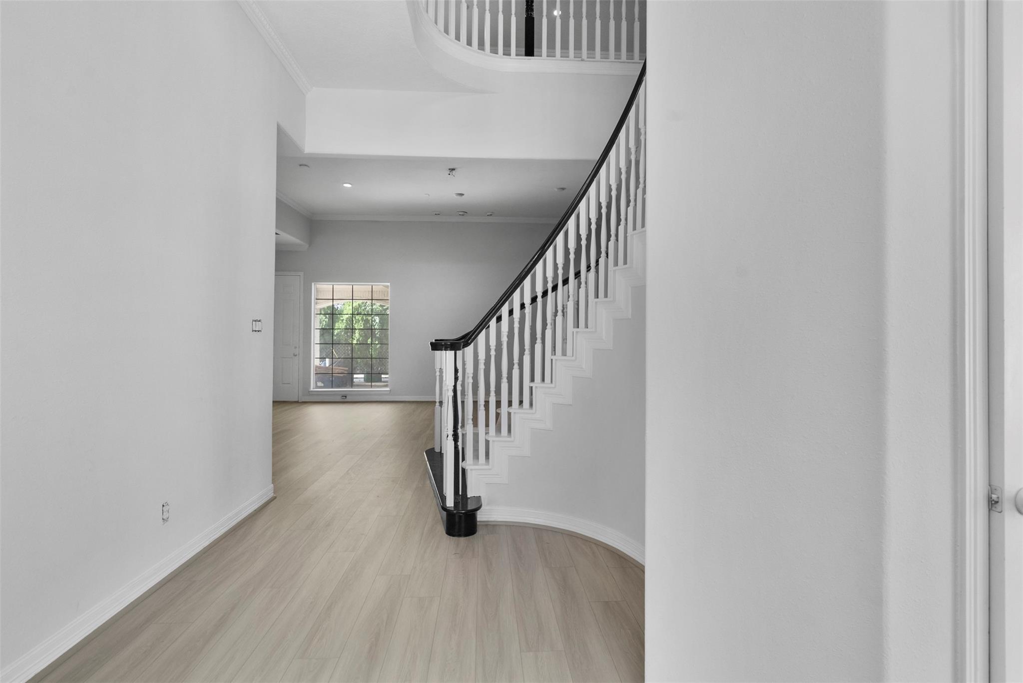 13918 Sunset View Drive