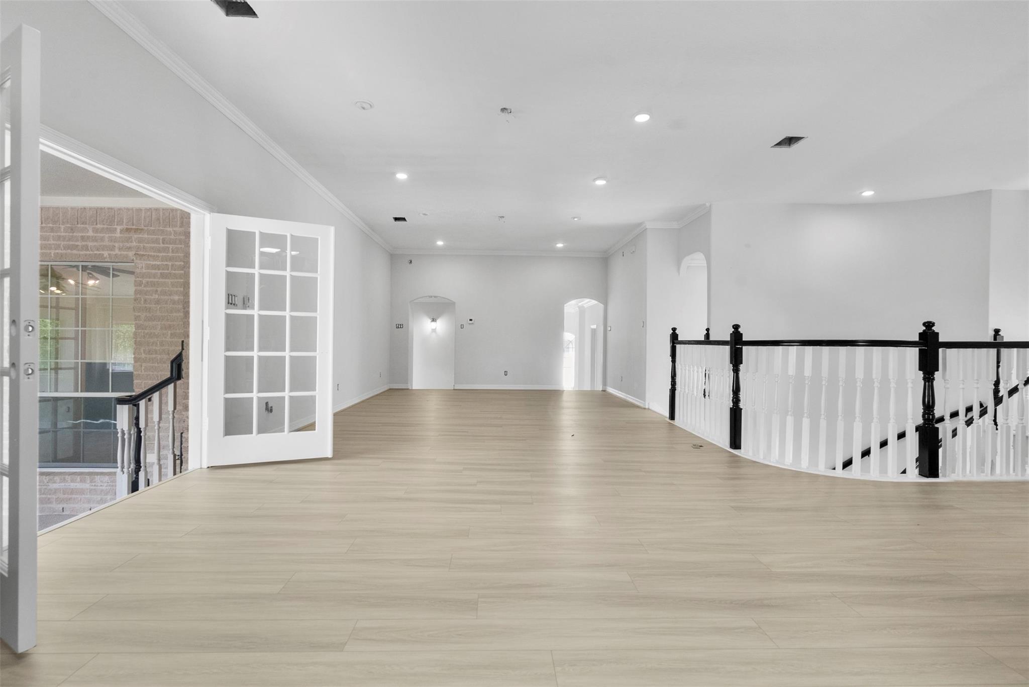 13918 Sunset View Drive