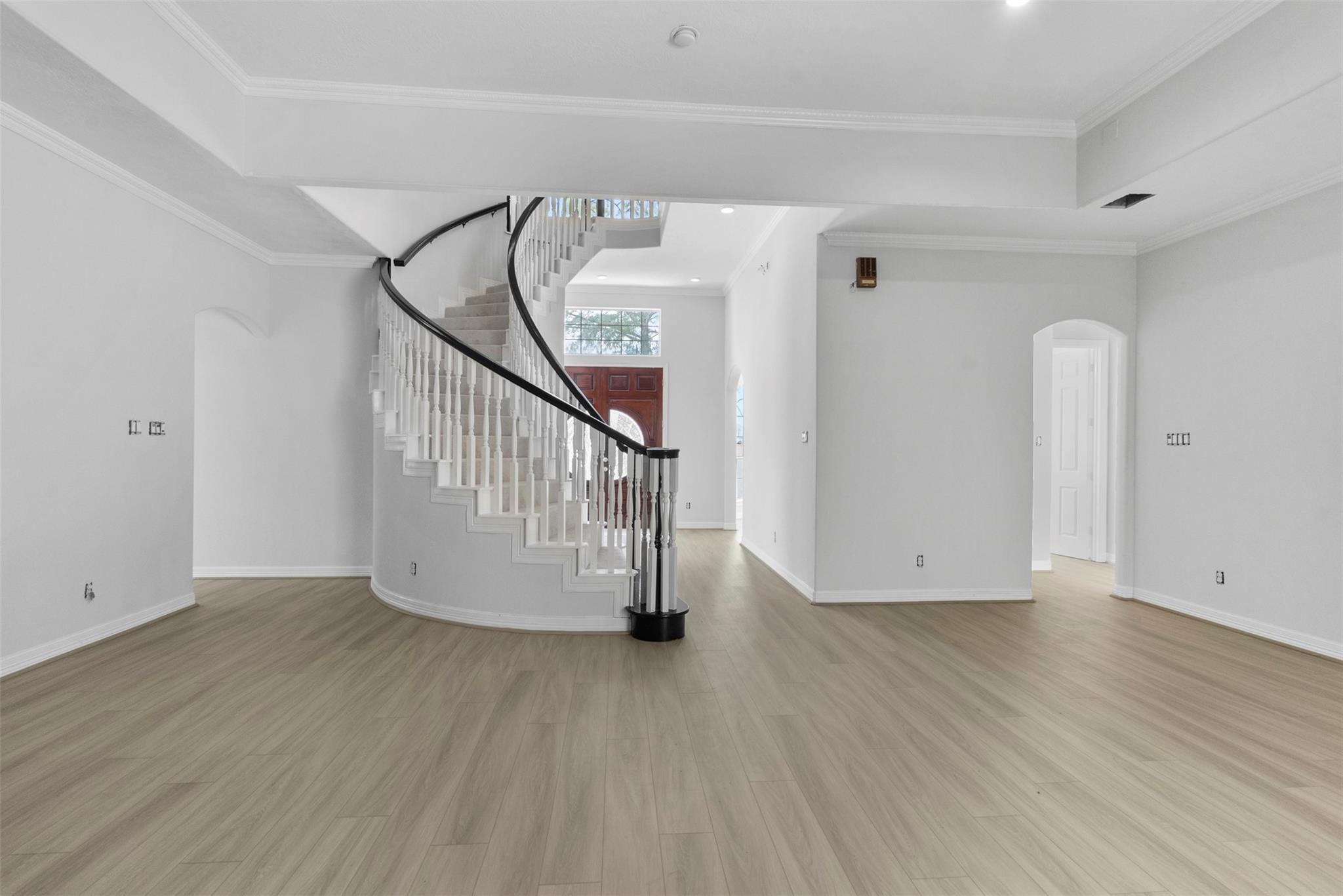 13918 Sunset View Drive