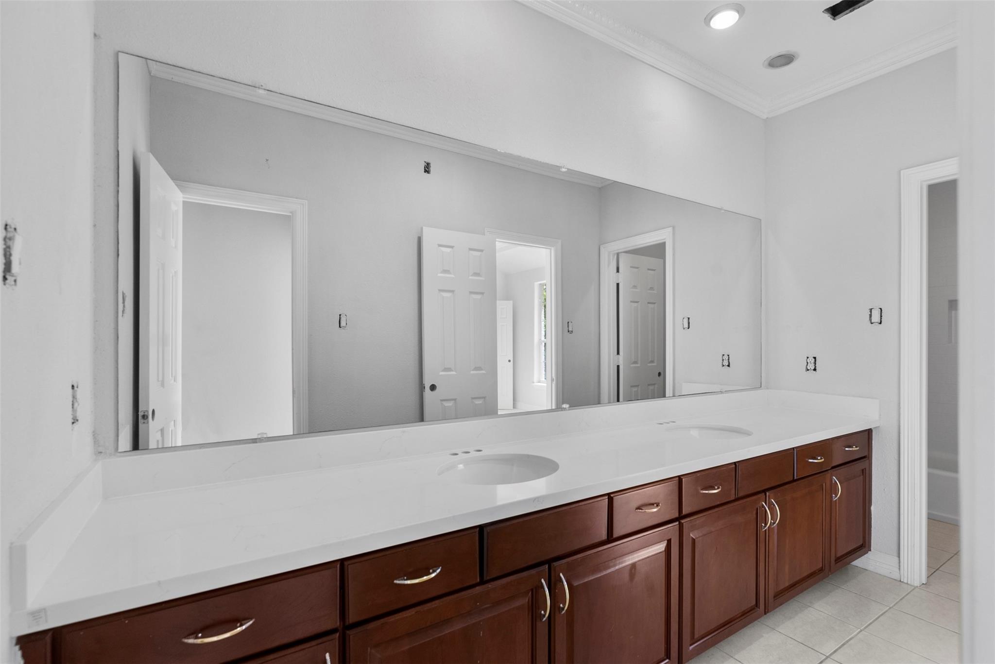 13918 Sunset View Drive