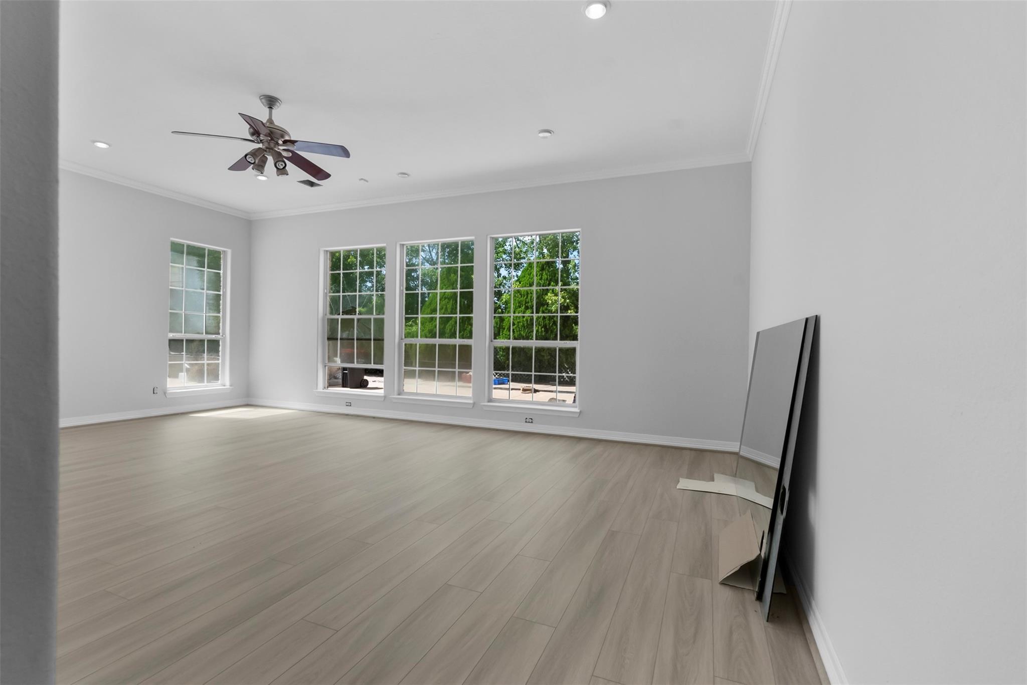 13918 Sunset View Drive