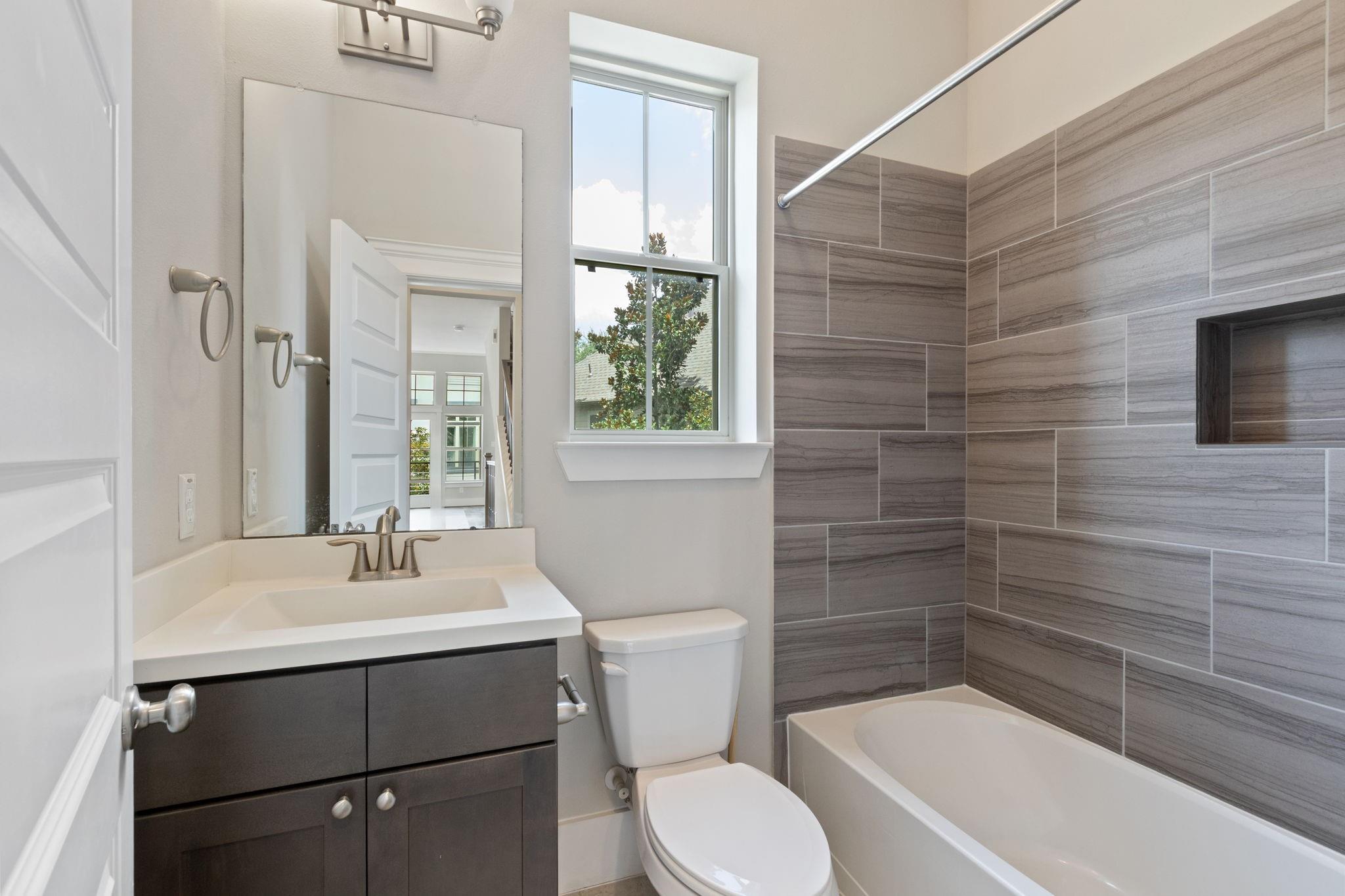 3526 Napavine Lane