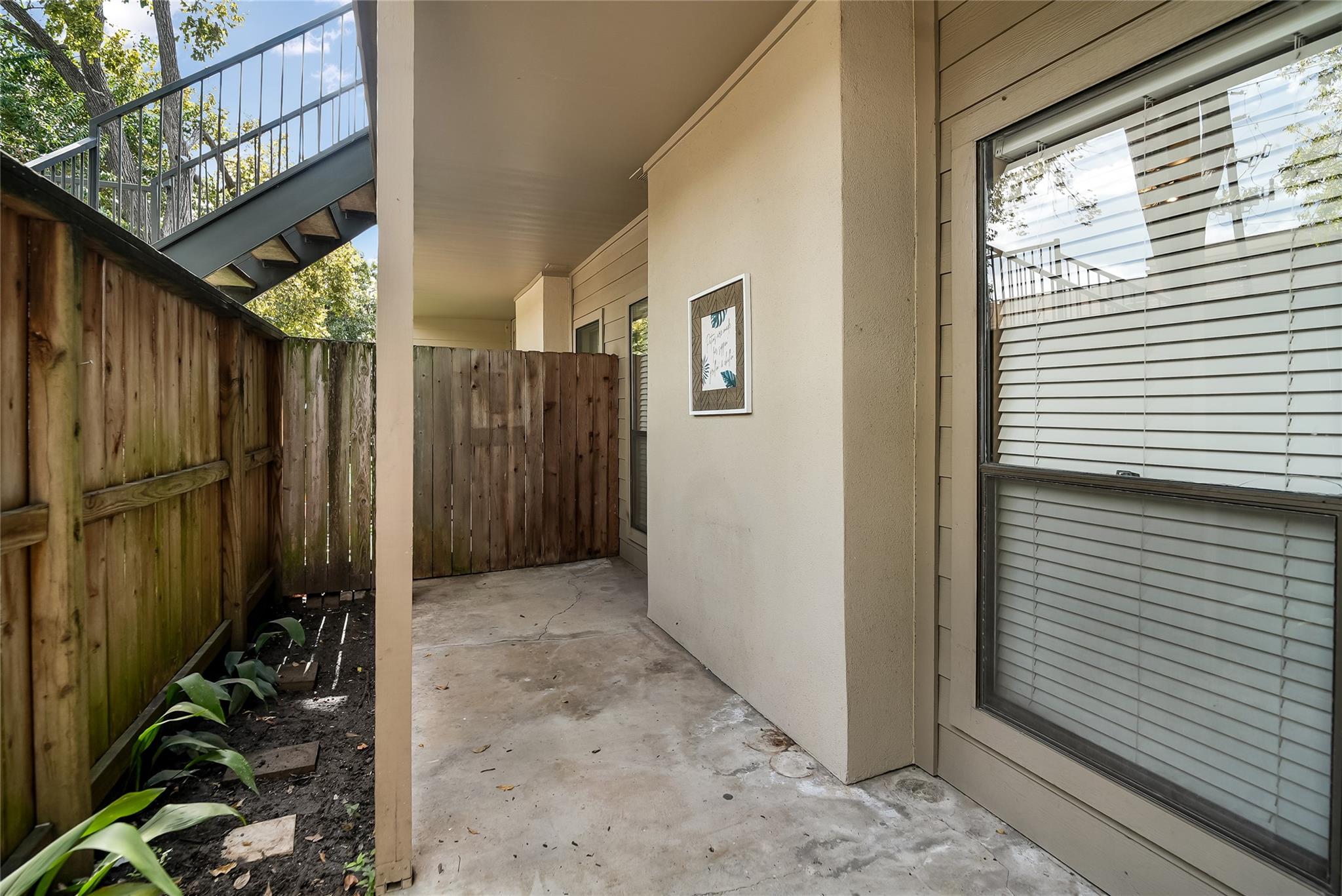 1100 Augusta Drive # 7