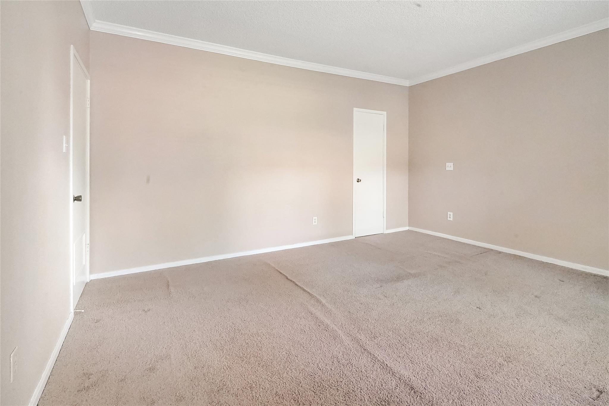 1100 Augusta Drive # 7