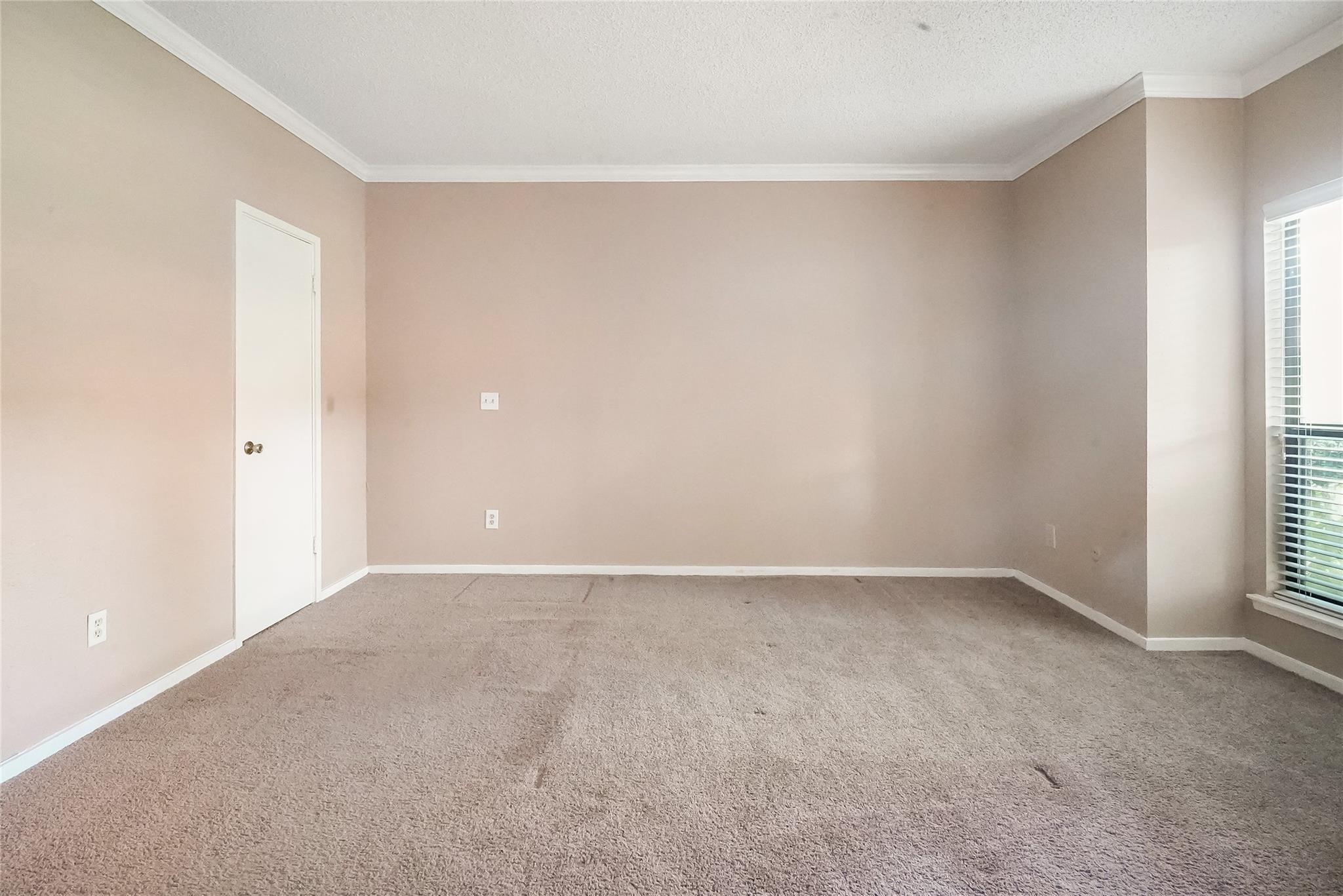 1100 Augusta Drive # 7