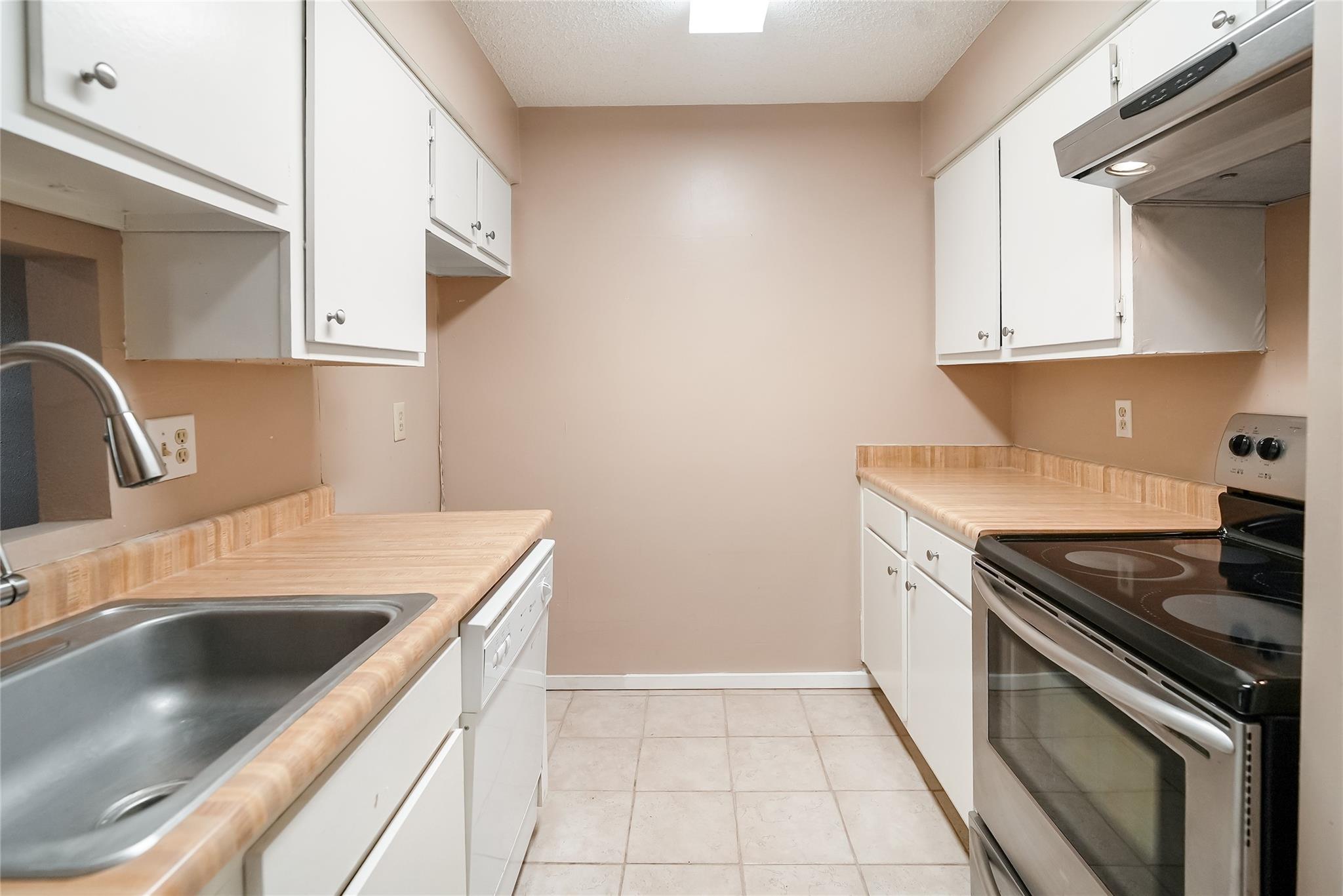 1100 Augusta Drive # 7