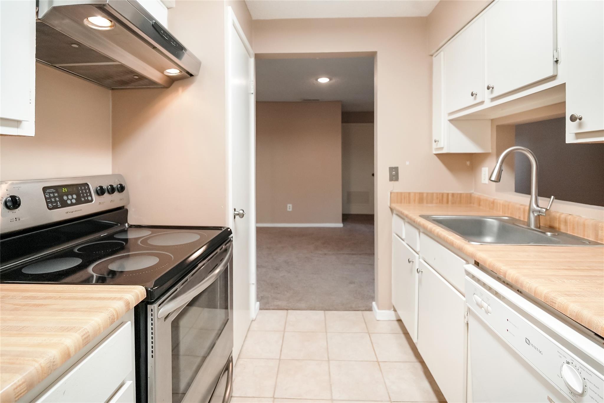 1100 Augusta Drive # 7