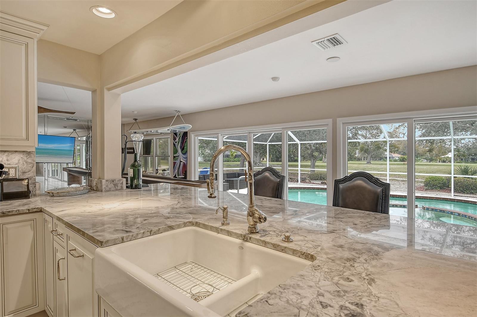 1523 DANFORTH LN
