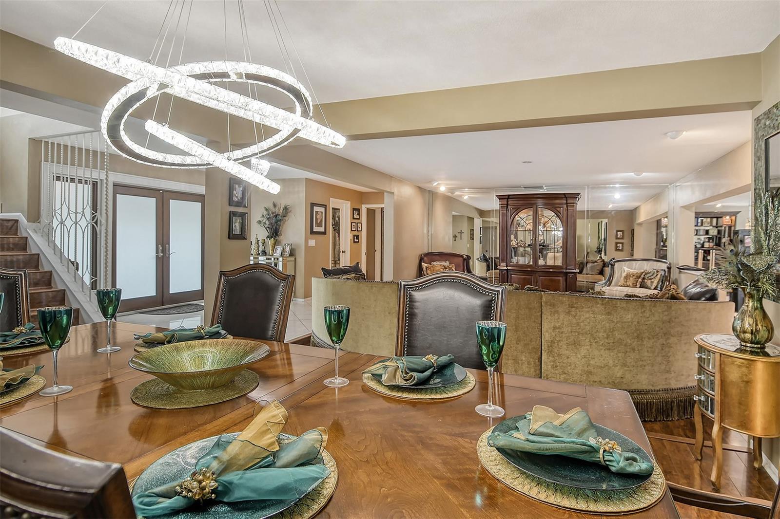 1523 DANFORTH LN