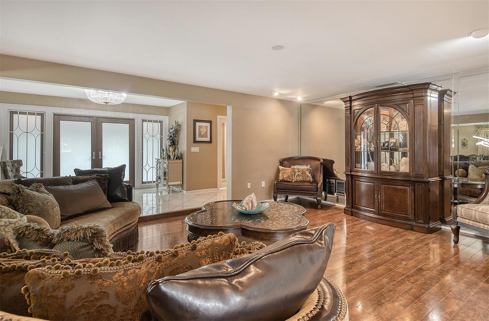 1523 DANFORTH LN