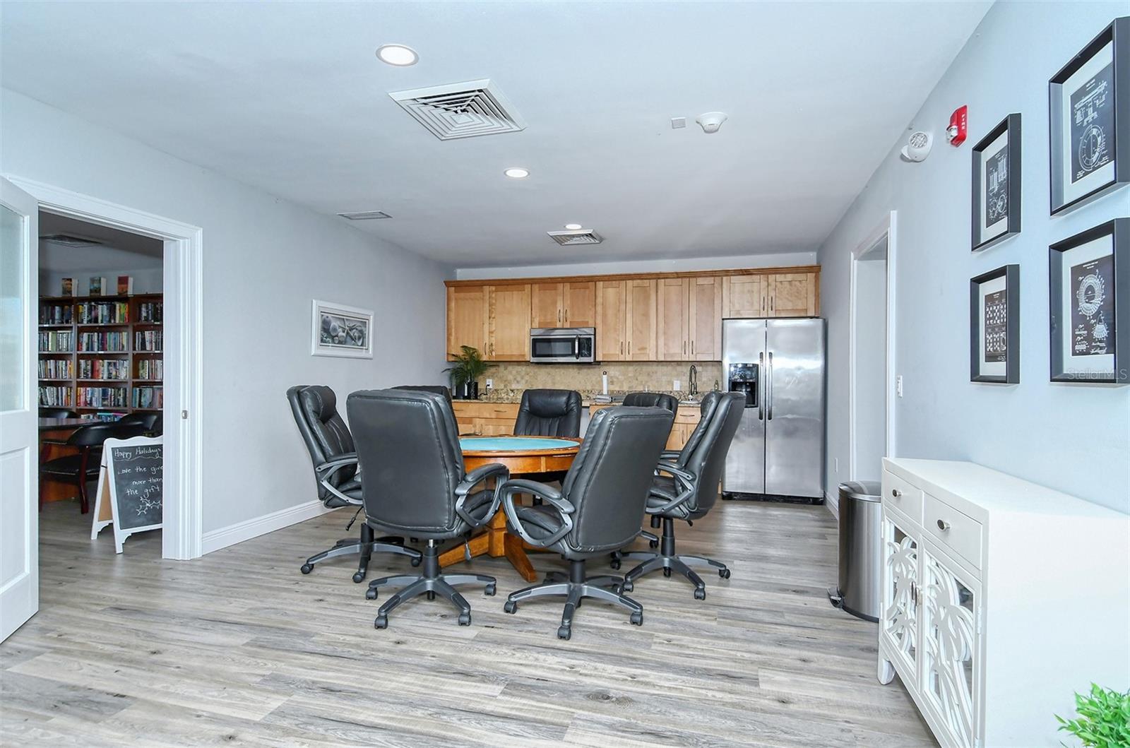 1523 DANFORTH LN