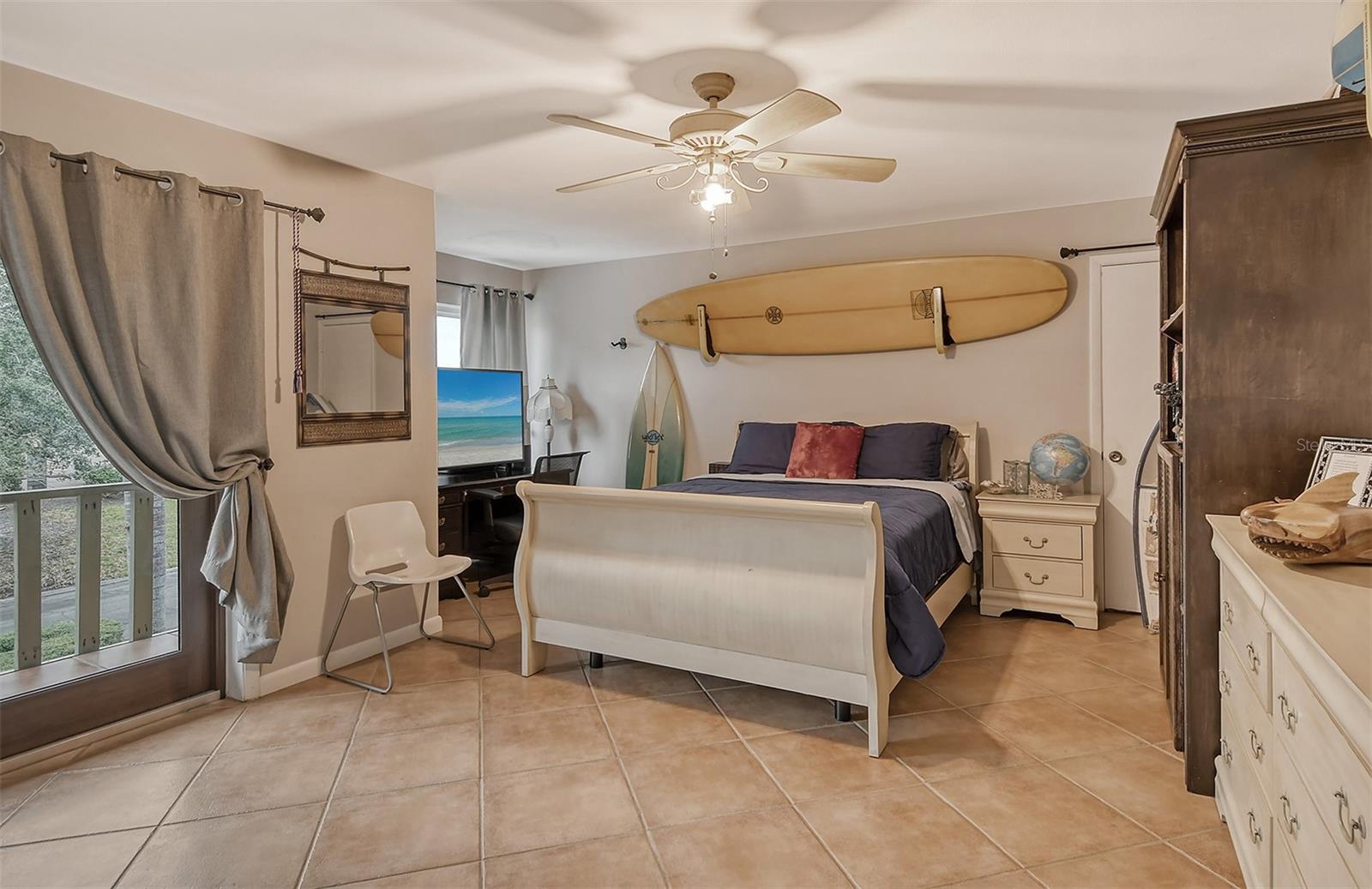 1523 DANFORTH LN